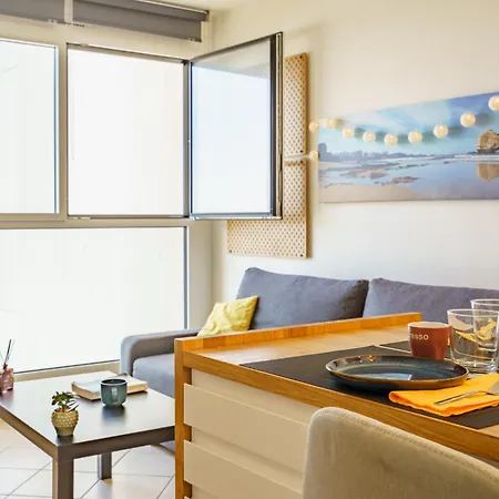 Victoria Surf-14 By Interhome *