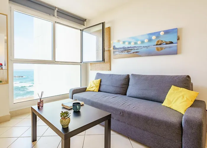 Victoria Surf-14 By Interhome *